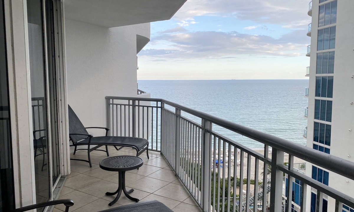 Ocean Four Condo | The Gloria on the Beach! 1BR/1BA Beachfront Condo!