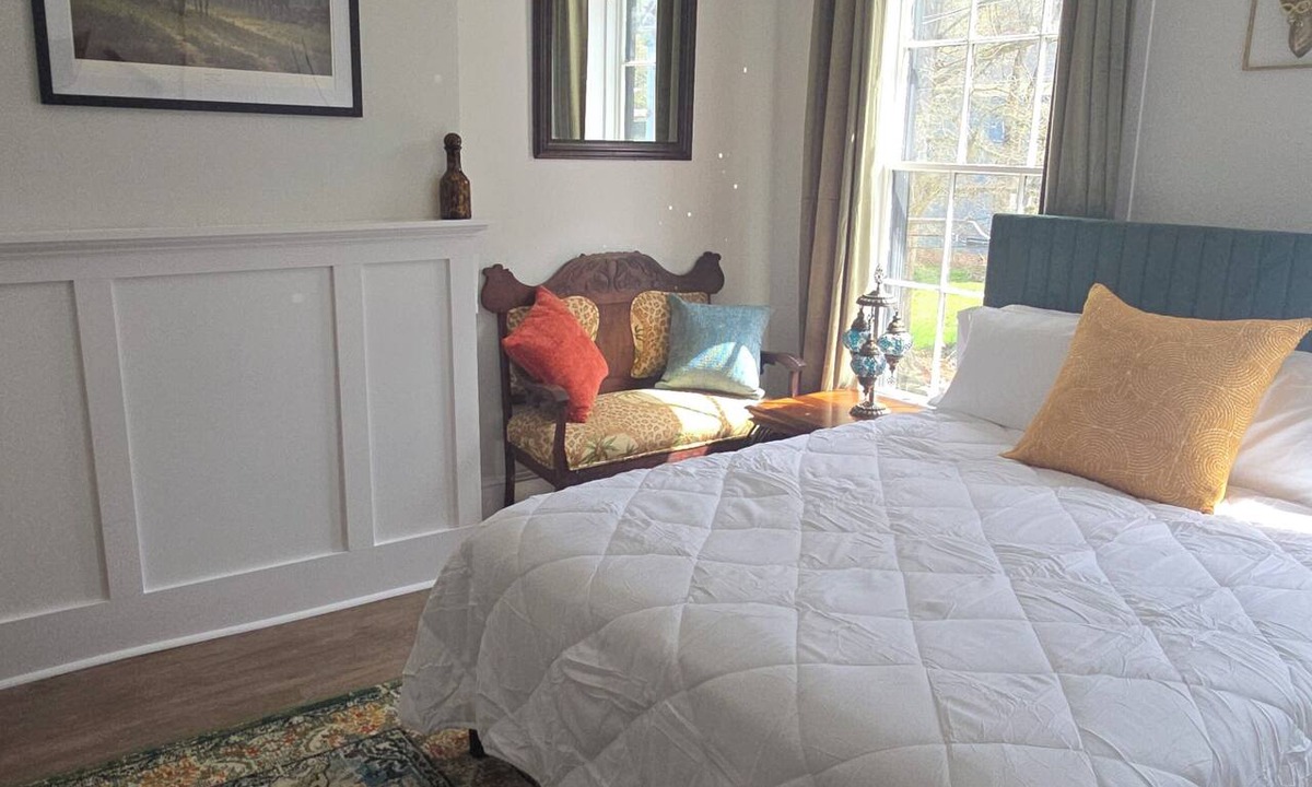 Petersburg Apartment | The Henry Lofts - Unit 4 'The Appomattox'
