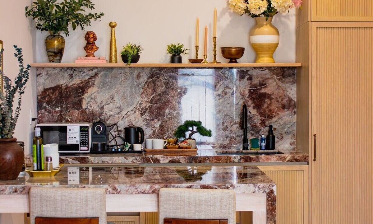 Troy Apartment | The Ilium Suite 406 - Luxury Studio in Downtown Troy