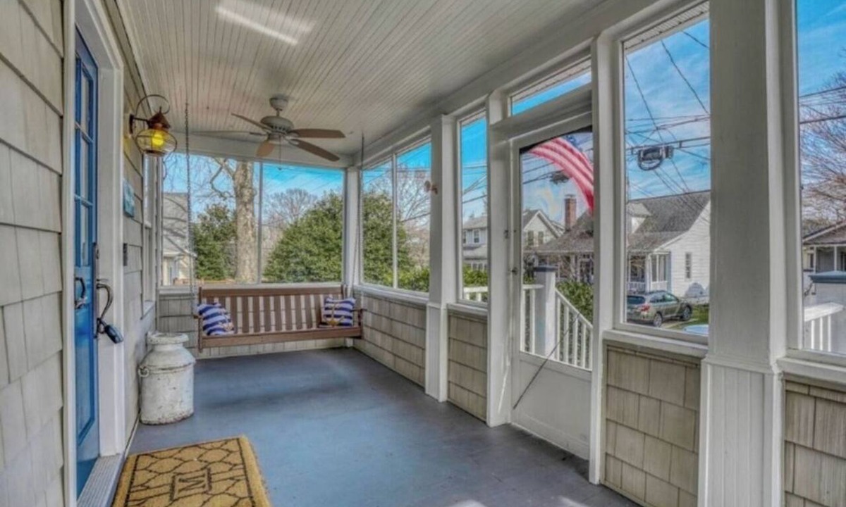 Murray Hill House | The Liberty House - Pristine Reno with parking