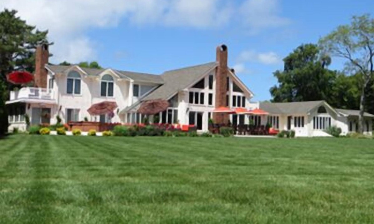 Kingston House | The Mansion at Harlow Bay - Private Ocean Beachfront Estate