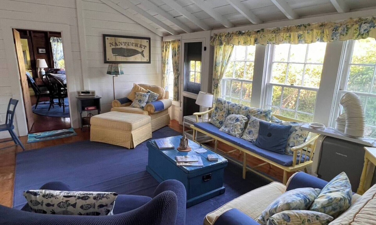 Cliff Cottage | The Nantucket Sandcastle: Our Charming Cottage - Perfect for Summer Getaways!