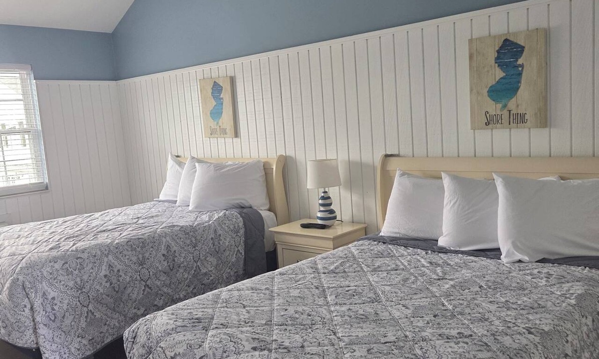 Point Pleasant Beach Hotel | The Pelican Point Motel Hosting Family Friendly Summer Fun!
