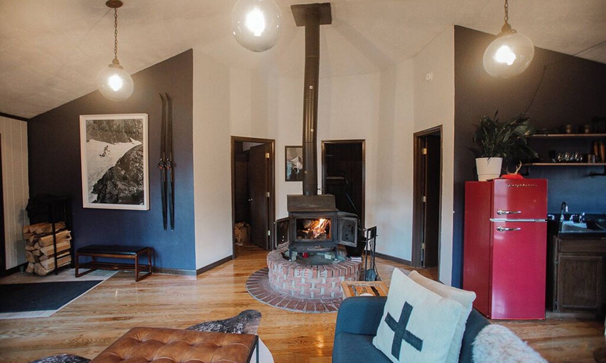 Edray Cabin | The RoundHaus - Hip & Peaceful Cabin in the Woods @ Base of Snowshoe Mtn