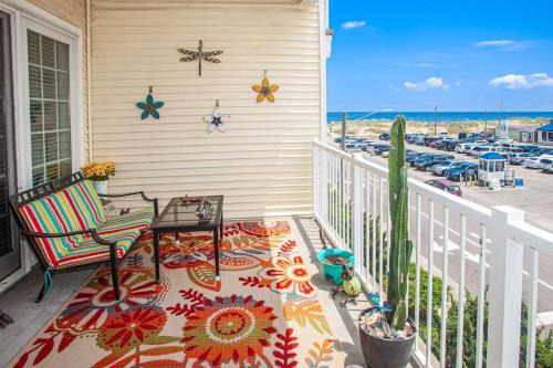 Sandbridge House | The Sandbridge Dunes - Katz Meow 204