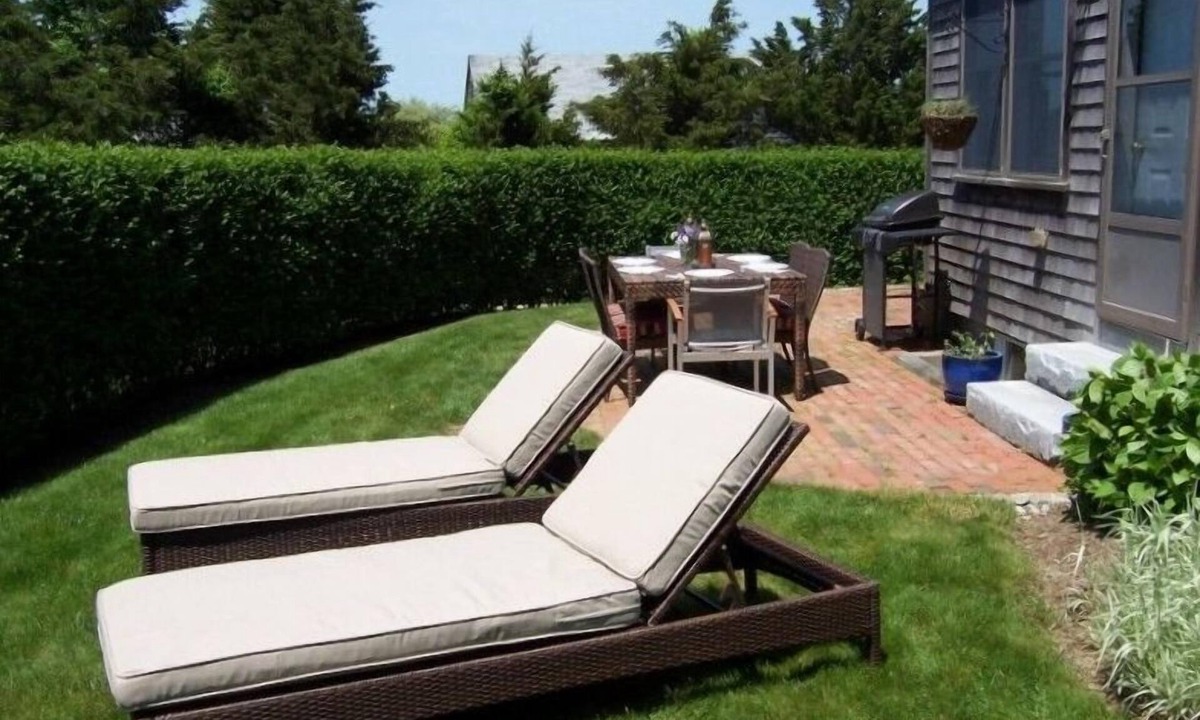 Siasconset Cottage | The Sconset Chateau The Sconset Chateau