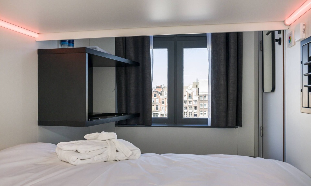 Red Light District Hostel | This Hostel