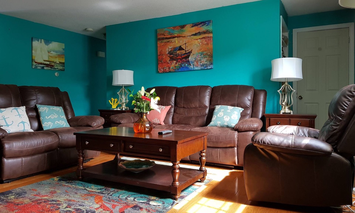 South Yarmouth House | Thompson House Cape Cod