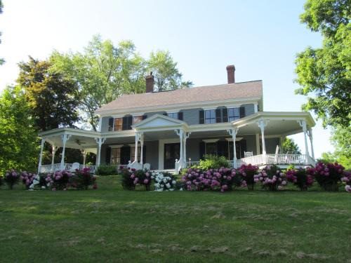Durham House | Thompson Inn