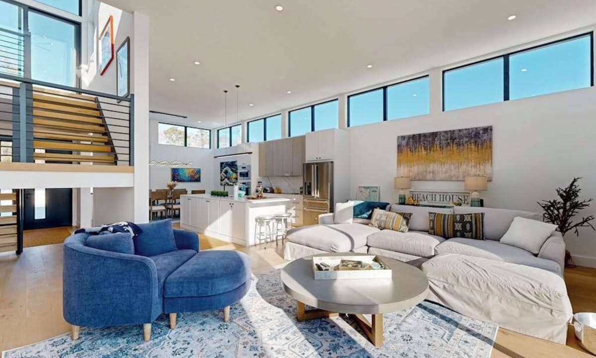 Rehoboth Beach House | Town of Rehoboth Beach pet-friendly house w/private pool, deck, patio & balcony