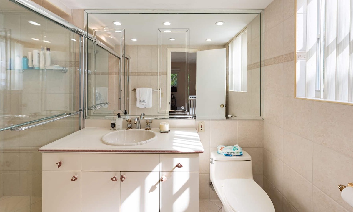Eastern Shores House | Townhome on the water retreat