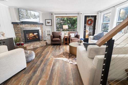 Edray House | Treetop 29 Boards and Bikes Secluded Luxury Next to the Village