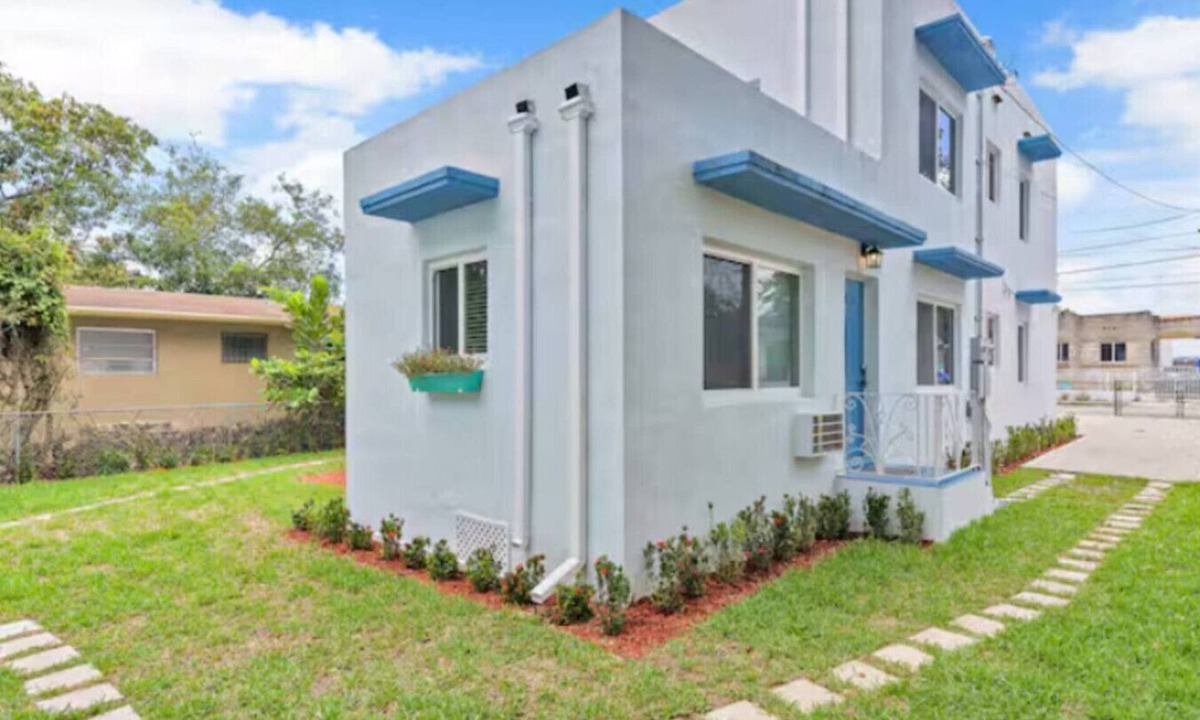 Little Haiti Apartment | Tropical Haven | Cozy 1 BR Caribbean Getaway