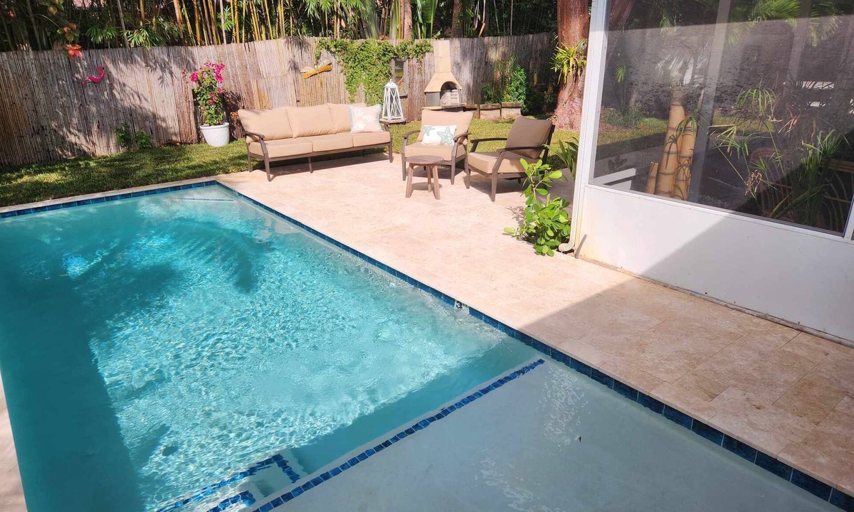 Fort Lauderdale House | Tropical Oasis Wilton Manors, Pool, Minutes to Beach; Monthly Rental & Discount!