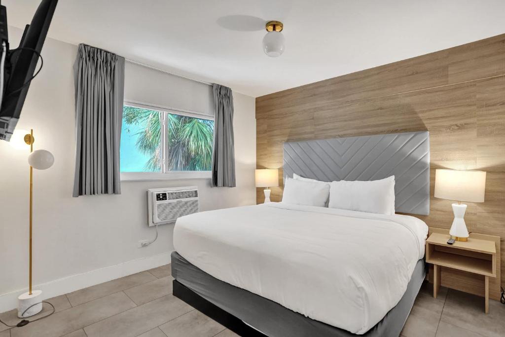 Galt Mile House | Two Bedroom Suite at The Botanica