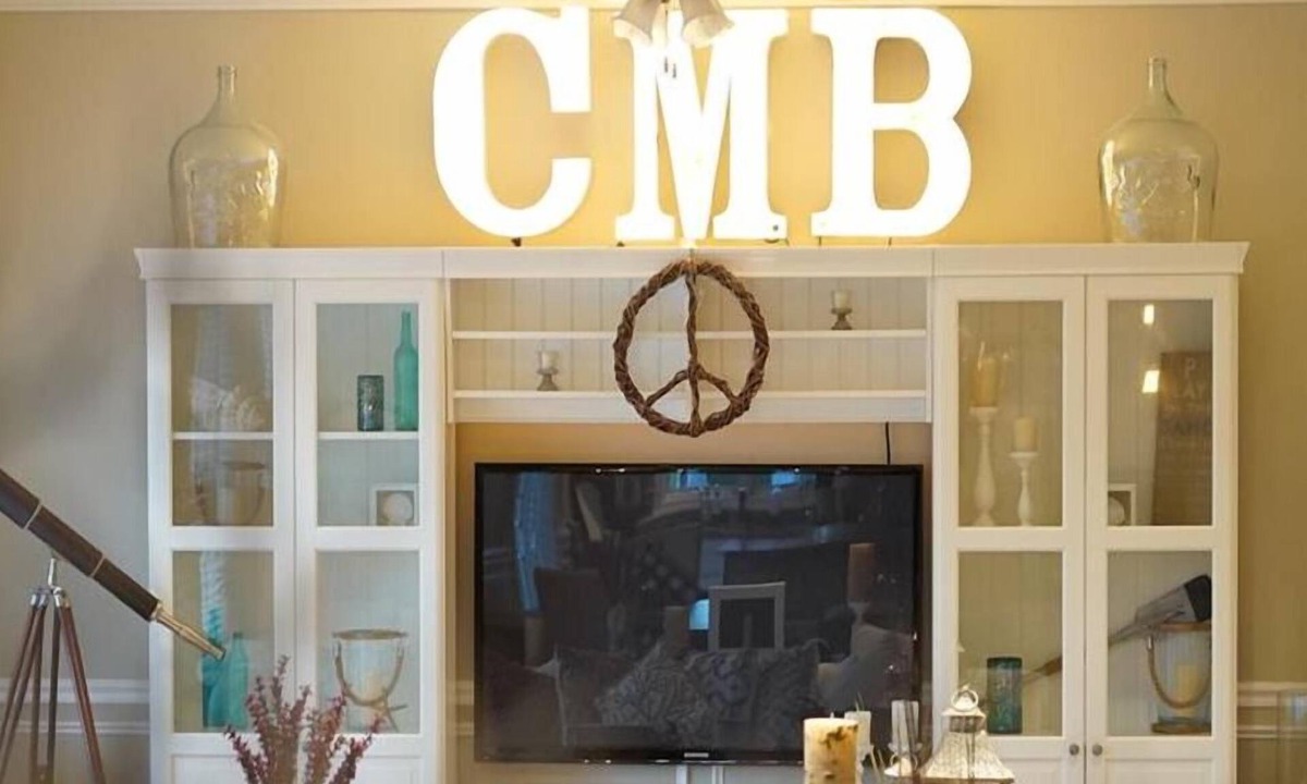 West Cape May House | Upscale Townhouse with Hot Tub