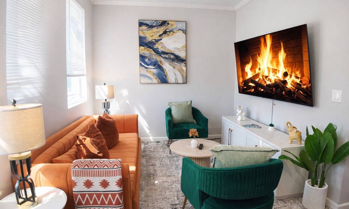Jersey City Apartment | Urban Elegance: Stylish Apartment Near NYC