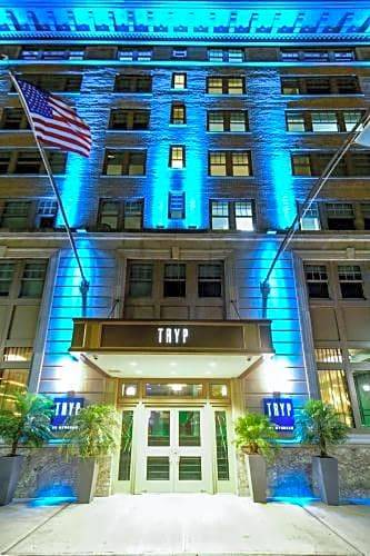 Central Business District Hotel | TRYP by Wyndham Newark Downtown
