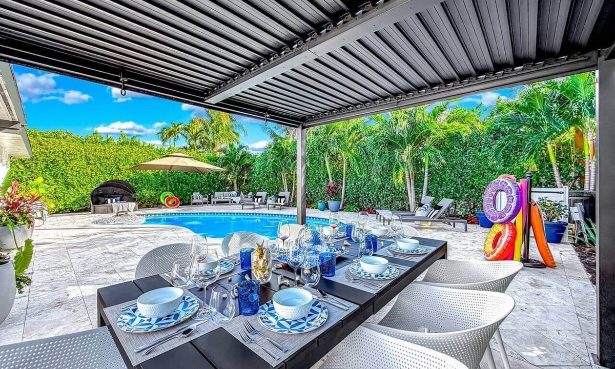 Lauderdale-by-the-Sea House | Villa Avalon VERY close to beach 3 BDR