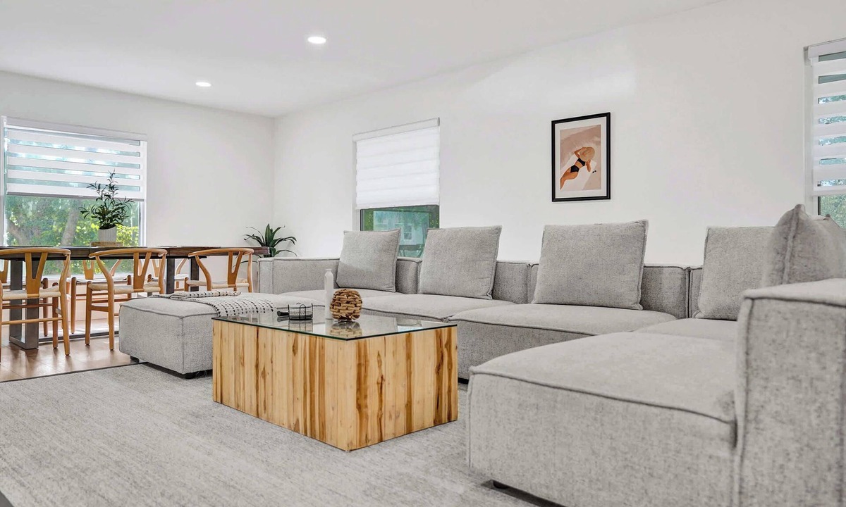 Delray Beach Villa | Villa Nicole: 4-min walk to beach, off of Atlantic
