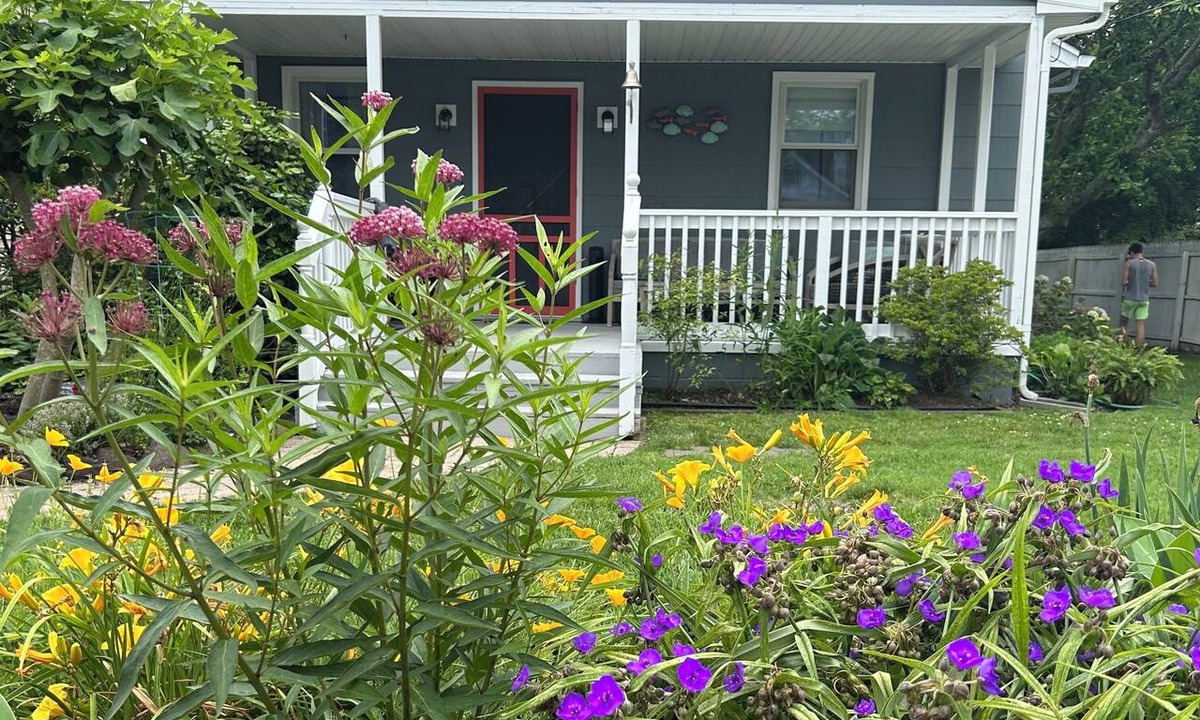 West Cape May House | Walk or bike to the beach, the mall, wineries, and to see the sunset.