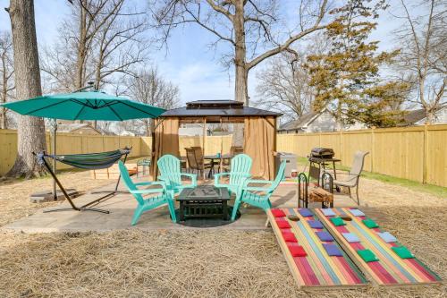 Colonial Beach House | Walk to Bay: Home w/Fenced Yard in Colonial Beach
