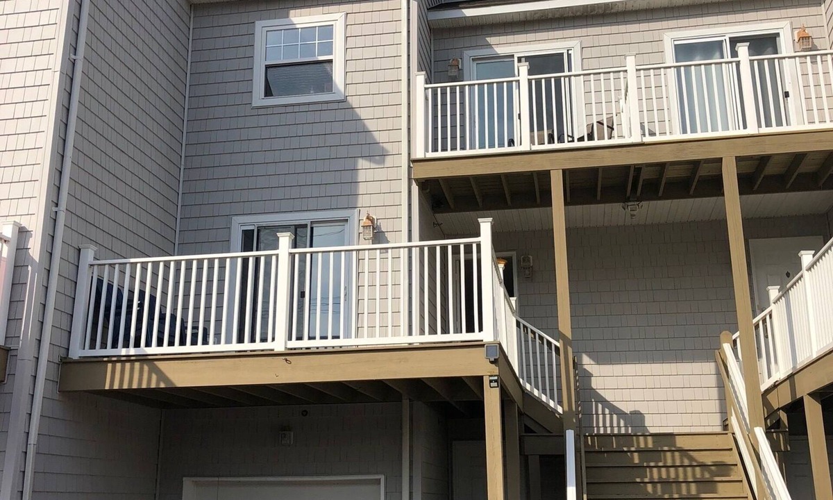 Dewey Beach Condo | Walk to everything downtown and beach