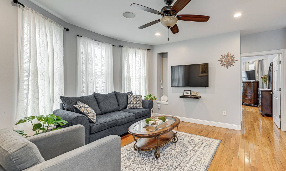 South Side Apartment | Walk to the NYC Train! Mt Vernon Escape w/Patio
