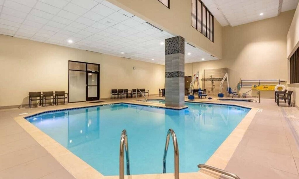 West End Resort | Washington DC | Couples DC Escape | Gym + Downtown Stay