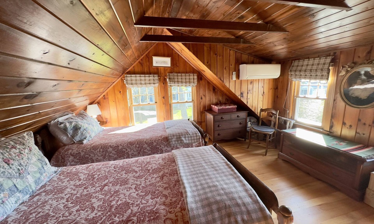 Northwest Harwich House | Water View Home. Central A/C. Only Steps to Beautiful Nantucket Sound