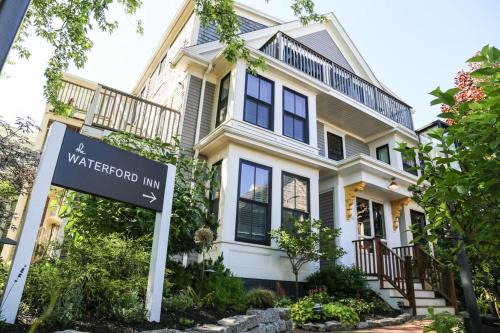 Commercial Street Hotel | Waterford Inn Provincetown