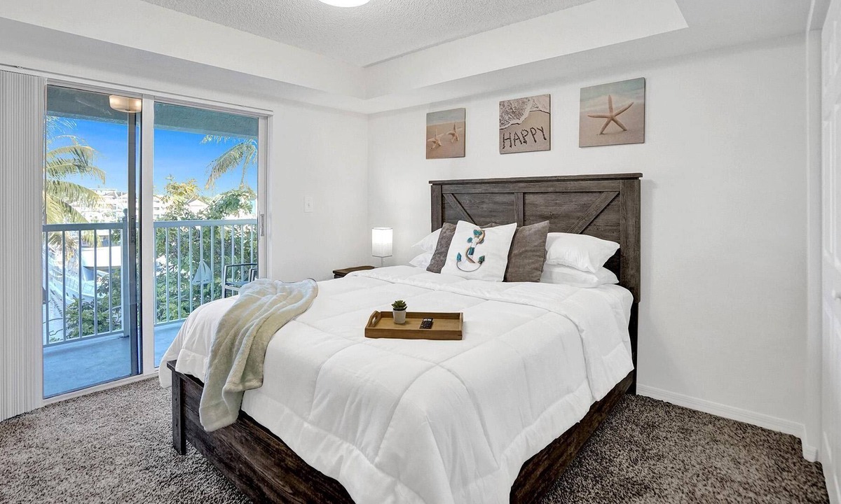 Fort Lauderdale Villa | Waterfront 2B Villa| Quaint & Fun-filled| Near Beach, Airport