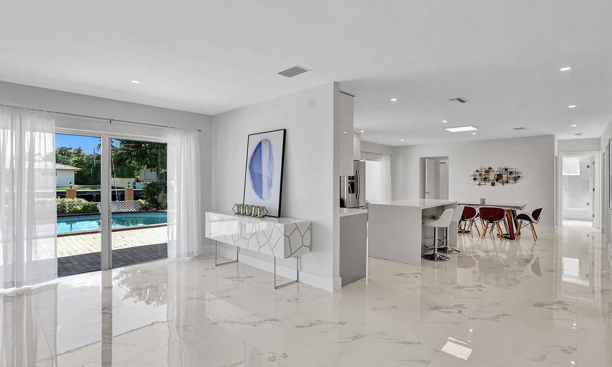 Eastern Shores House | Waterfront 3B/2B Villa w private Pool and Dock