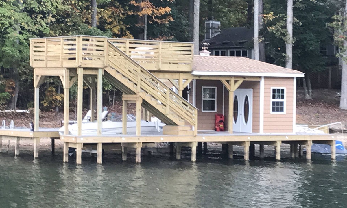 Mineral House | Waterfront/Fiber WiFi/Boat&Jet Ski-2 on site Fall W/E& Summer 2027 now booking,