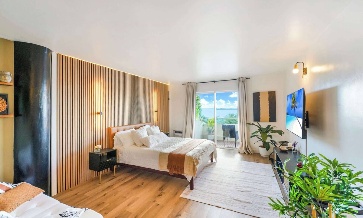 North Bay Village Condo | Waterfront Studio | Free Parking | North Bay Village