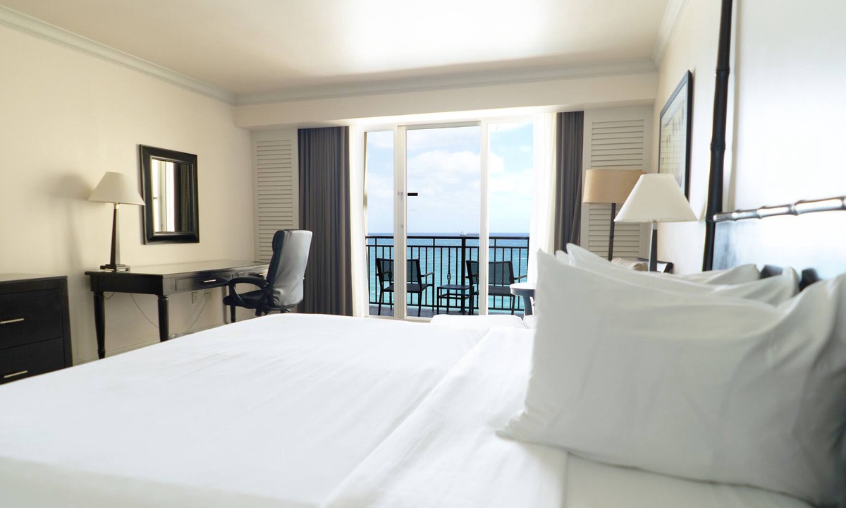 Barrier Island Apartment | We Pay Resort Fees! Direct Ocean View Hotel Dream Suite