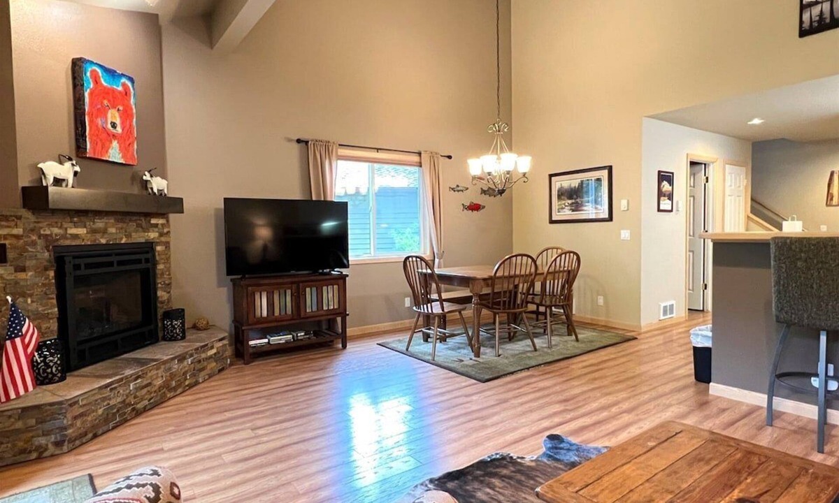 Whitefish Condo | Welcome to Mountain Harbor Tranquil Cove Condo 208