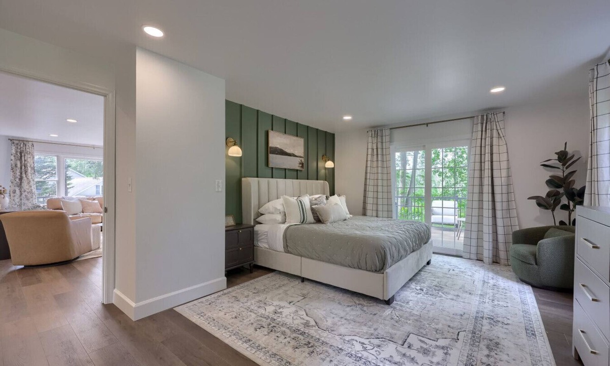 Golts House | Welcome to the secluded waterfront oasis