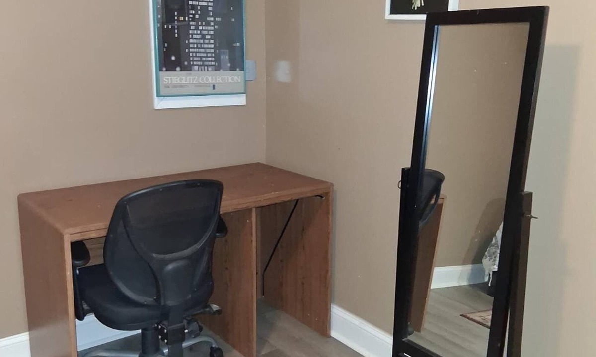 West Fairfax Apartment | Well-appointed basement in downtown Culpeper.