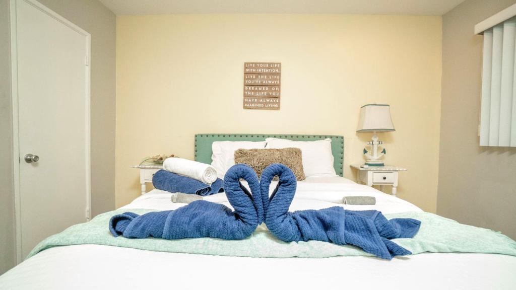 Melrose Apartment | West Hollywood Melrose Apartments