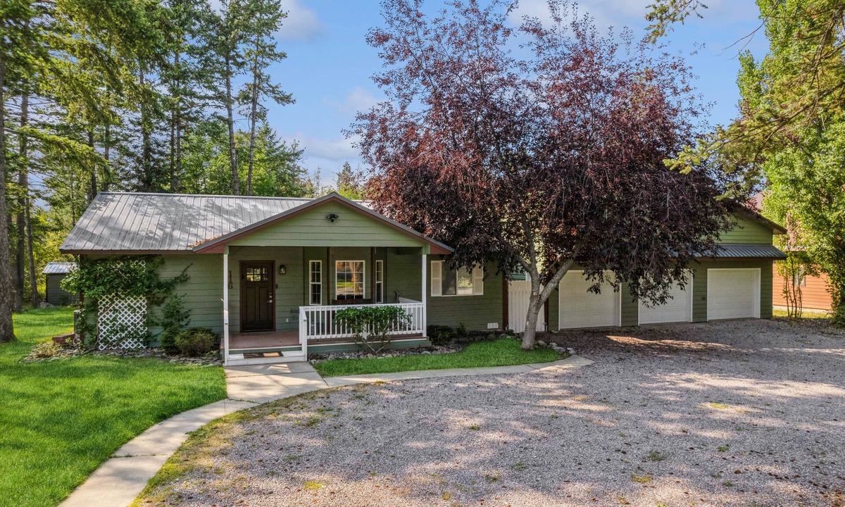 Whitefish House | Whitefish Luxury Escape w hot tub, fenced in yard, and fully stocked kitchen