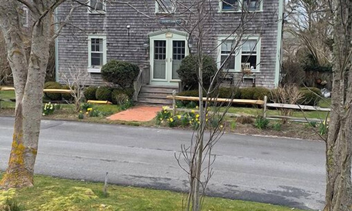 Nantucket Town House | Whole summer rental for one group of guests