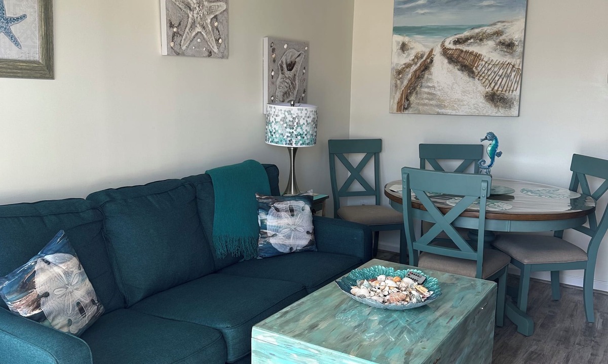 Wildwood Crest Condo | Wildwood Crest condo! Book your Fun in the Sun now!