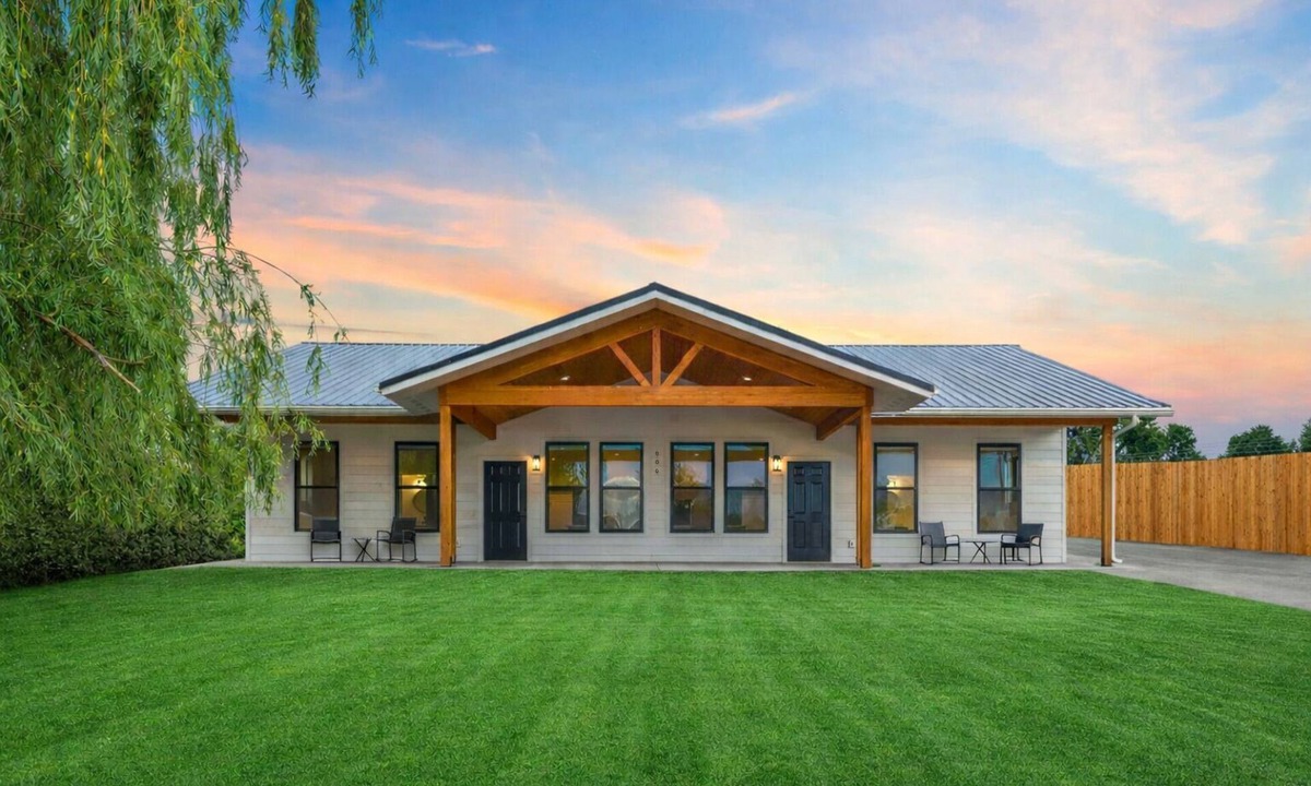Polson House | Wolf-Themed Montana Duplex: Cozy 2BR Getaway with Fireplace & WiFi