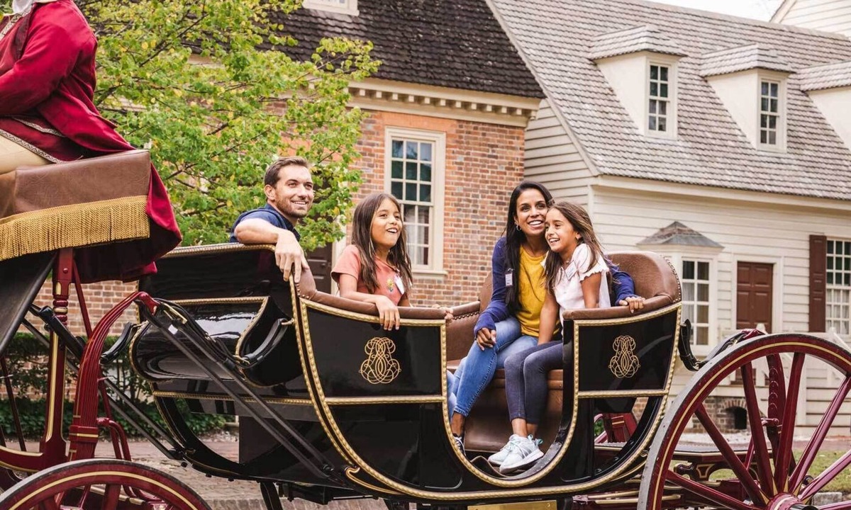 Berkeley House | WOW! 4BDR family townhouse unit at Historic Hilton Powhatan Resort. Near Busch.