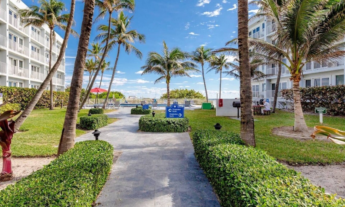Pompano Beach Villa | Wyndham Sea Gardens - 2 Bedroom - Sleeps 6 - Multiple Weeks Available!