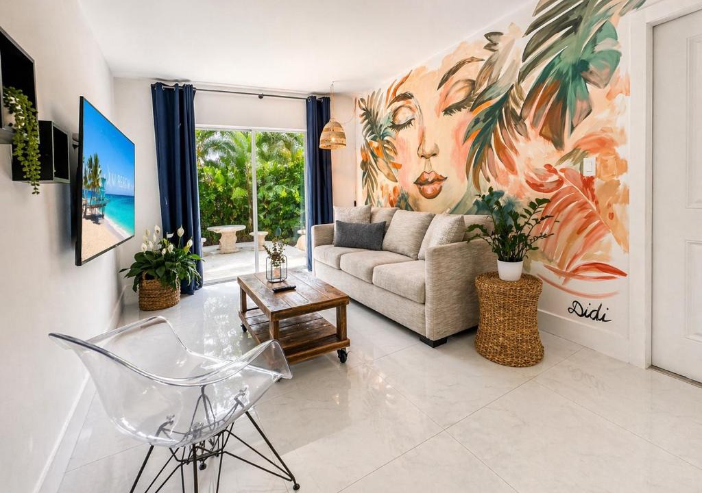 Wynwood Art District Apartment | Wynwood Charm, at the Heart of the Art!