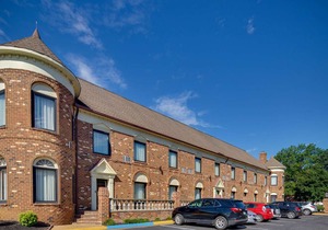 Best Western Plus Governor's Inn Richmond