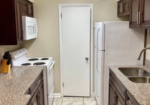 Little Bay Hideaway 2 (Monthly Rentals Available)