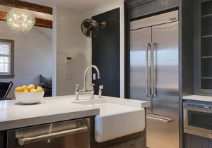 Luxurious Harbor View “Cindy” Cottage. Walk & Bike To Everything!